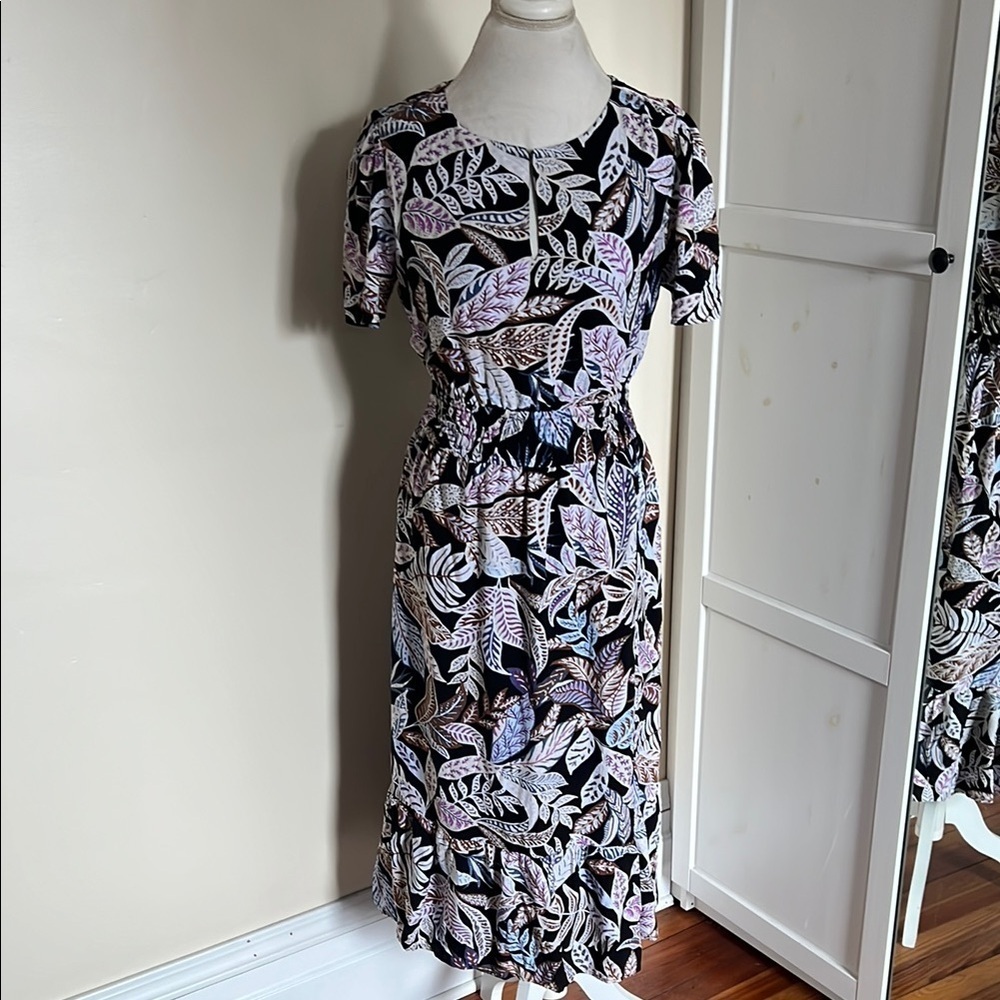 Ann Taylor Factory Elegant Black White and Purple Leaf Print Dress - Size LP